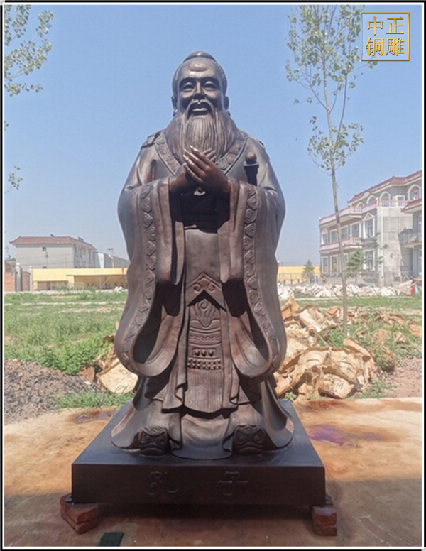 學校孔子銅雕擺放.jpg 學校孔子銅雕擺放.jpg